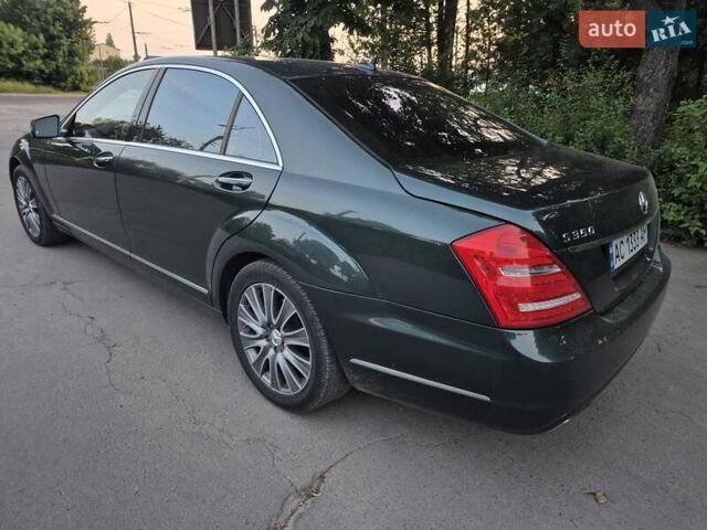 Зеленый Мерседес С Класс, объемом двигателя 3 л и пробегом 244 тыс. км за 19000 $, фото 5 на Automoto.ua