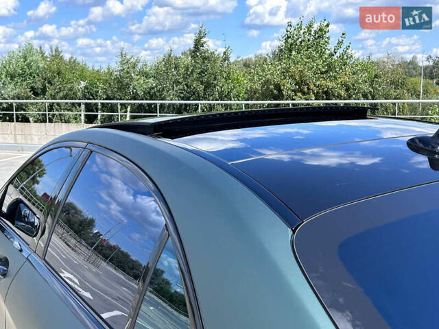 Зелений Мерседес С Клас, об'ємом двигуна 5.46 л та пробігом 120 тис. км за 51999 $, фото 38 на Automoto.ua