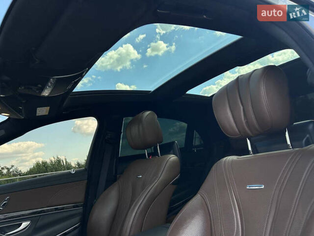 Зелений Мерседес С Клас, об'ємом двигуна 5.46 л та пробігом 120 тис. км за 51999 $, фото 58 на Automoto.ua