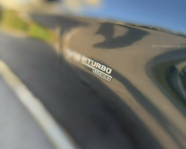 Зеленый Мерседес С Класс, объемом двигателя 4 л и пробегом 150 тыс. км за 74500 $, фото 3 на Automoto.ua