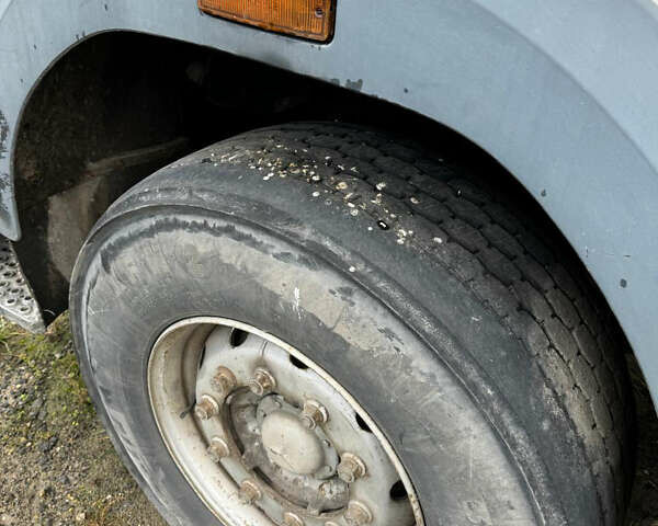 Белый Мерседес SK-Series, объемом двигателя 12.76 л и пробегом 600 тыс. км за 15000 $, фото 5 на Automoto.ua