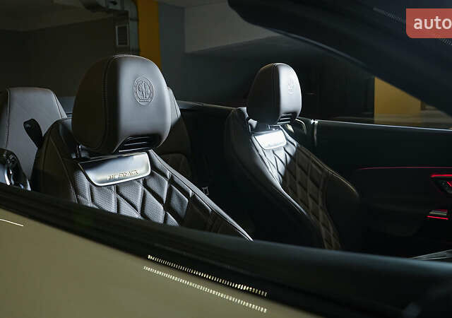 Білий Мерседес СЛ-Клас, об'ємом двигуна 4 л та пробігом 20 тис. км за 205000 $, фото 19 на Automoto.ua