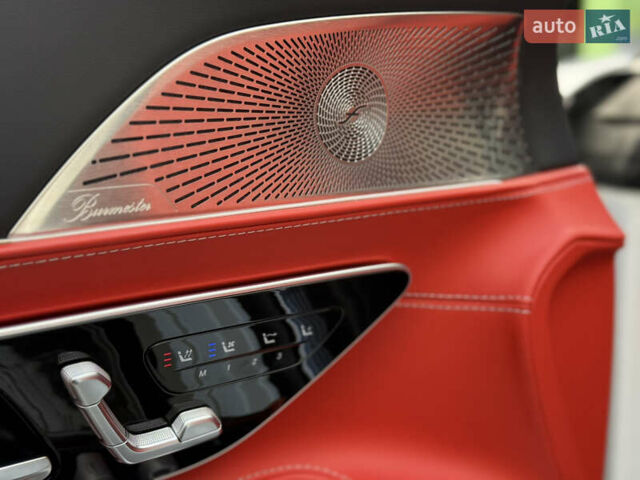 Мерседес СЛ-Клас 2023 у Києві на Automoto.ua Білий Мерседес СЛ-Клас, об'ємом двигуна 2 л та пробігом 15 тис. км за 113000 $, фото 13 на Automoto.ua