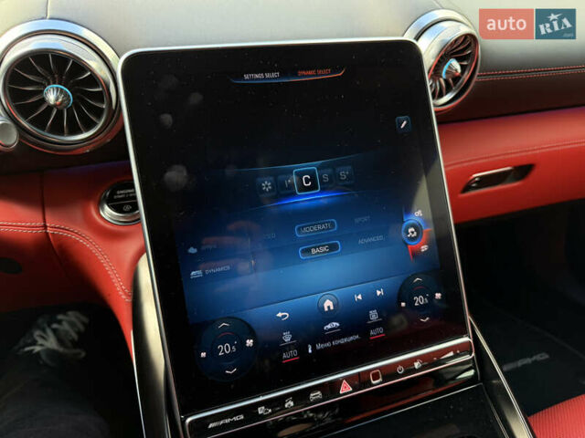 Мерседес СЛ-Клас 2023 у Києві на Automoto.ua Білий Мерседес СЛ-Клас, об'ємом двигуна 2 л та пробігом 15 тис. км за 113000 $, фото 20 на Automoto.ua