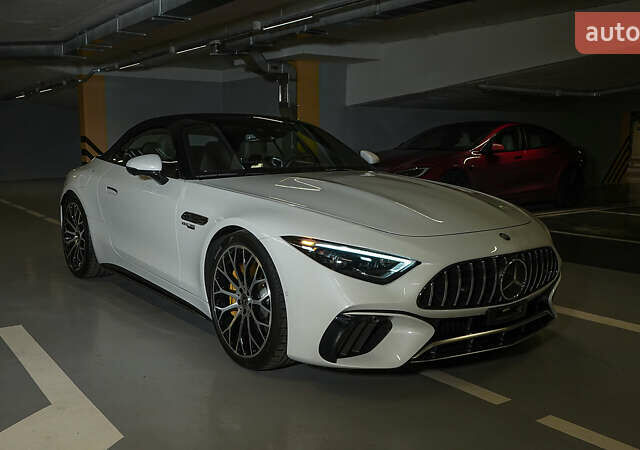 Білий Мерседес СЛ-Клас, об'ємом двигуна 4 л та пробігом 20 тис. км за 205000 $, фото 4 на Automoto.ua