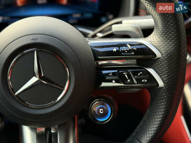 Мерседес СЛ-Клас 2023 у Києві на Automoto.ua Білий Мерседес СЛ-Клас, об'ємом двигуна 2 л та пробігом 15 тис. км за 113000 $, фото 17 на Automoto.ua