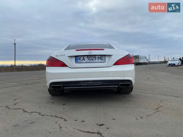 Белый Мерседес СЛ-Класс, объемом двигателя 3 л и пробегом 196 тыс. км за 43500 $, фото 14 на Automoto.ua