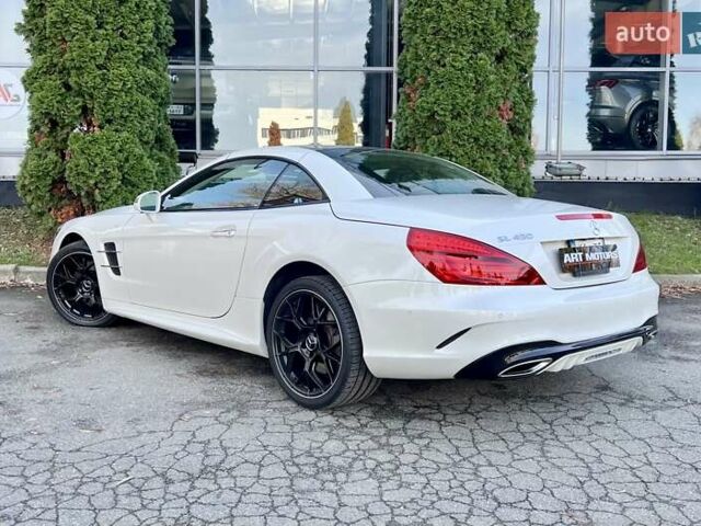 Белый Мерседес СЛ-Класс, объемом двигателя 3 л и пробегом 75 тыс. км за 58999 $, фото 11 на Automoto.ua