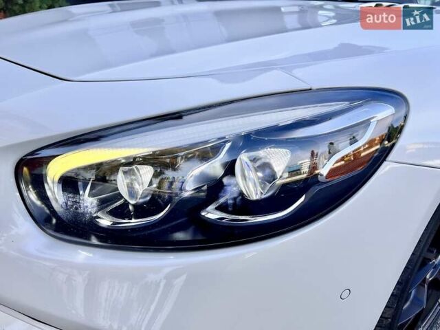 Белый Мерседес СЛ-Класс, объемом двигателя 3 л и пробегом 75 тыс. км за 58999 $, фото 25 на Automoto.ua