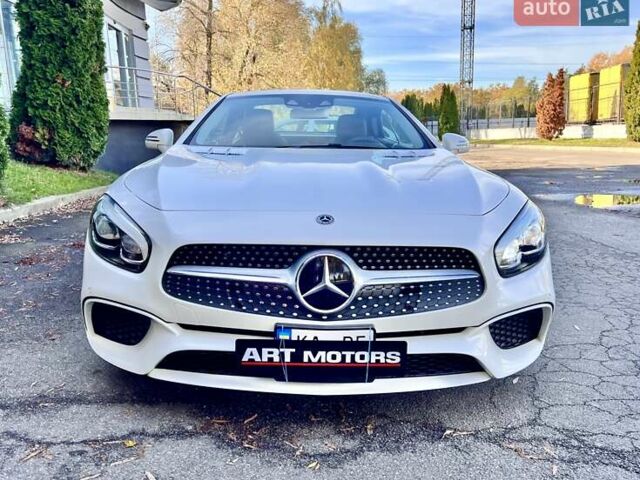 Белый Мерседес СЛ-Класс, объемом двигателя 3 л и пробегом 75 тыс. км за 58999 $, фото 13 на Automoto.ua