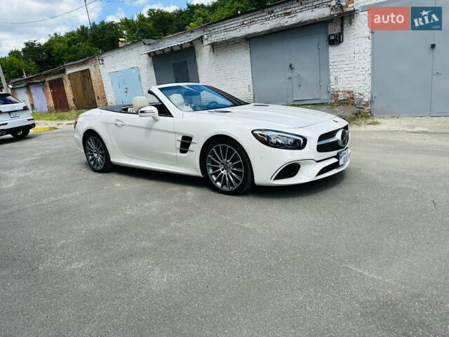 Білий Мерседес СЛ-Клас, об'ємом двигуна 5 л та пробігом 20 тис. км за 74900 $, фото 21 на Automoto.ua