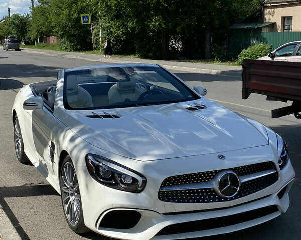 Білий Мерседес СЛ-Клас, об'ємом двигуна 5 л та пробігом 20 тис. км за 74900 $, фото 8 на Automoto.ua