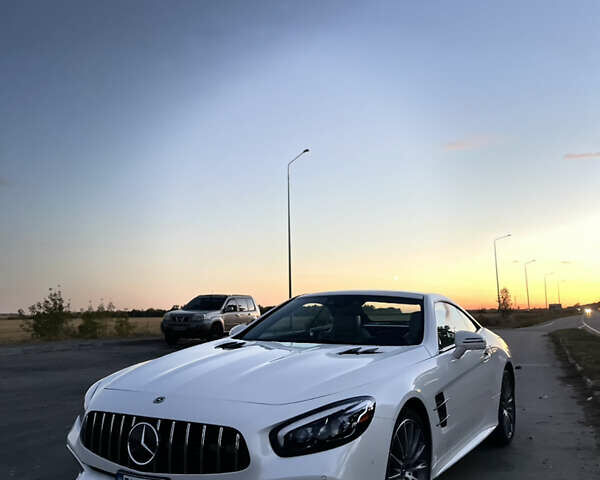 Білий Мерседес СЛ-Клас, об'ємом двигуна 5 л та пробігом 20 тис. км за 74900 $, фото 37 на Automoto.ua