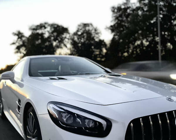 Білий Мерседес СЛ-Клас, об'ємом двигуна 5 л та пробігом 20 тис. км за 74900 $, фото 45 на Automoto.ua