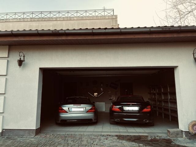 Чорний Мерседес СЛ-Клас, об'ємом двигуна 0 л та пробігом 133 тис. км за 11999 $, фото 11 на Automoto.ua