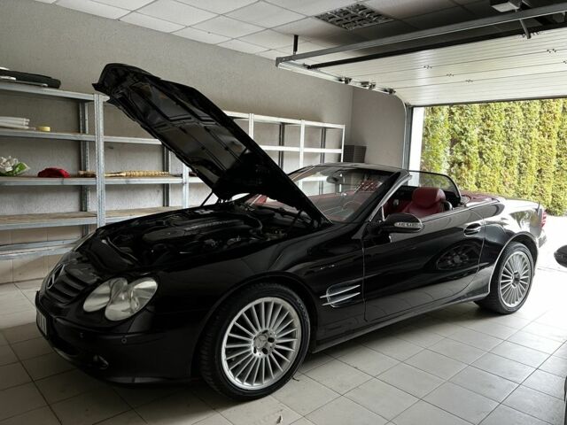 Чорний Мерседес СЛ-Клас, об'ємом двигуна 0 л та пробігом 133 тис. км за 15000 $, фото 19 на Automoto.ua