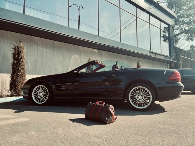 Чорний Мерседес СЛ-Клас, об'ємом двигуна 0 л та пробігом 133 тис. км за 11999 $, фото 20 на Automoto.ua