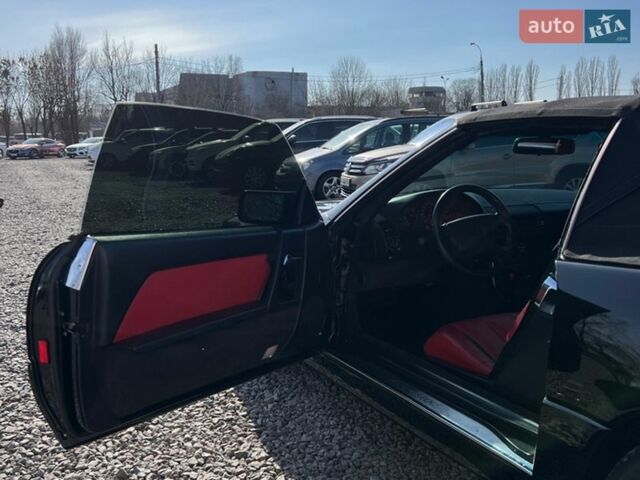 Черный Мерседес СЛ-Класс, объемом двигателя 4.97 л и пробегом 187 тыс. км за 49000 $, фото 14 на Automoto.ua