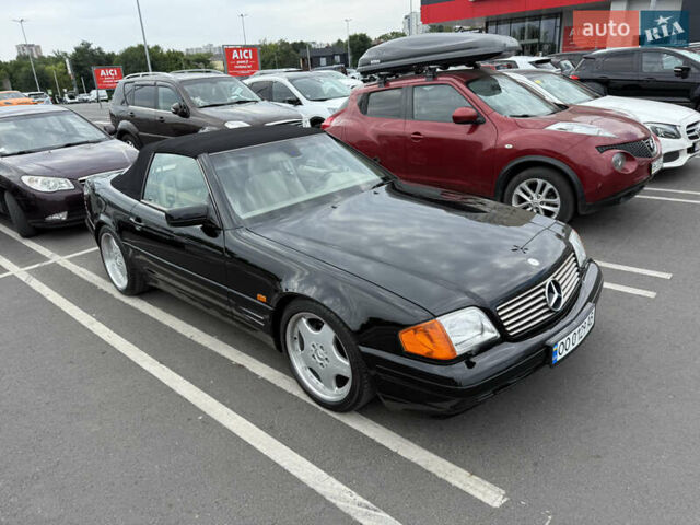 Черный Мерседес СЛ-Класс, объемом двигателя 5 л и пробегом 107 тыс. км за 80000 $, фото 6 на Automoto.ua