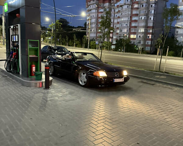 Черный Мерседес СЛ-Класс, объемом двигателя 5 л и пробегом 107 тыс. км за 80000 $, фото 93 на Automoto.ua