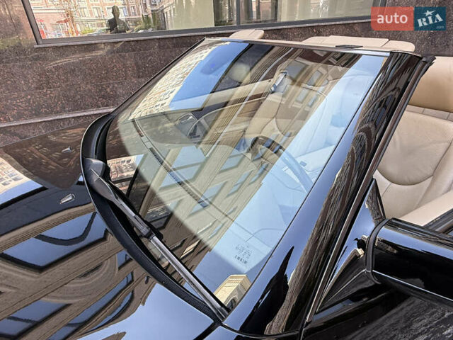 Черный Мерседес СЛ-Класс, объемом двигателя 5 л и пробегом 107 тыс. км за 80000 $, фото 65 на Automoto.ua