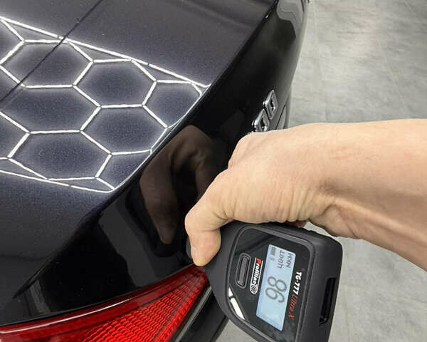 Чорний Мерседес СЛ-Клас, об'ємом двигуна 4.97 л та пробігом 60 тис. км за 39999 $, фото 49 на Automoto.ua