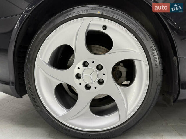 Чорний Мерседес СЛ-Клас, об'ємом двигуна 4.97 л та пробігом 60 тис. км за 39999 $, фото 68 на Automoto.ua