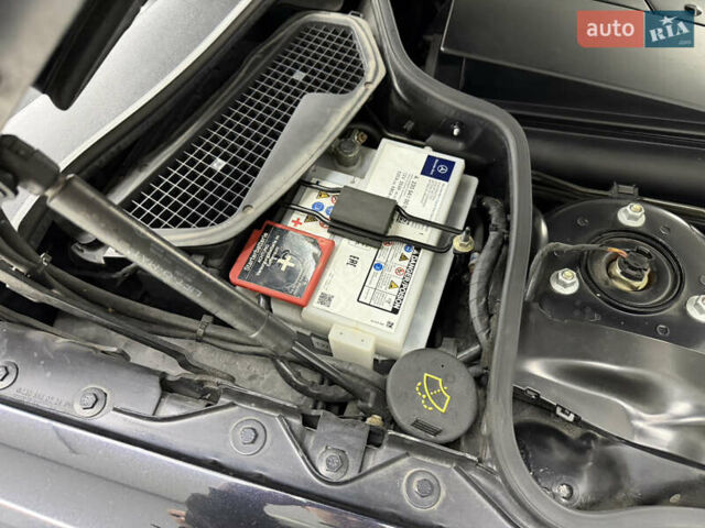 Чорний Мерседес СЛ-Клас, об'ємом двигуна 4.97 л та пробігом 60 тис. км за 39999 $, фото 129 на Automoto.ua