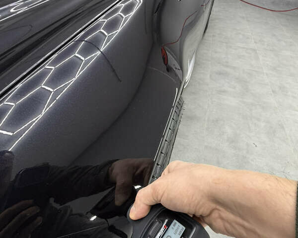 Чорний Мерседес СЛ-Клас, об'ємом двигуна 4.97 л та пробігом 60 тис. км за 39999 $, фото 59 на Automoto.ua