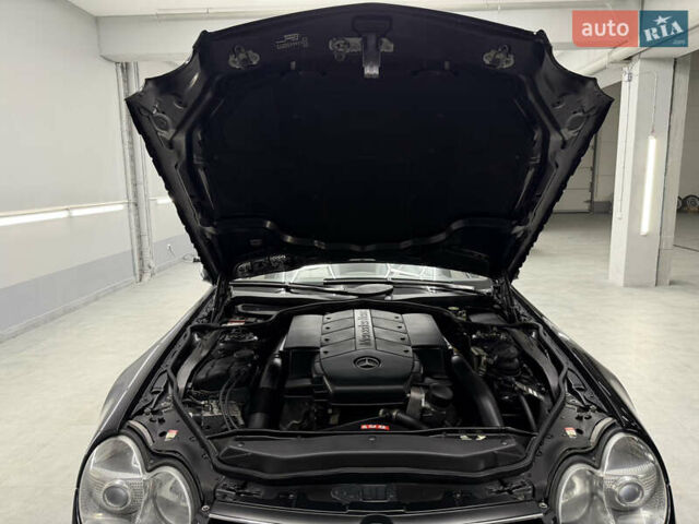 Чорний Мерседес СЛ-Клас, об'ємом двигуна 4.97 л та пробігом 60 тис. км за 39999 $, фото 126 на Automoto.ua