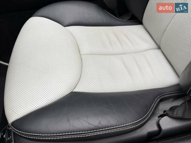 Чорний Мерседес СЛ-Клас, об'ємом двигуна 4.97 л та пробігом 60 тис. км за 39999 $, фото 91 на Automoto.ua