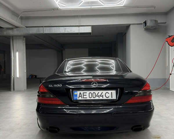 Чорний Мерседес СЛ-Клас, об'ємом двигуна 4.97 л та пробігом 60 тис. км за 39999 $, фото 12 на Automoto.ua