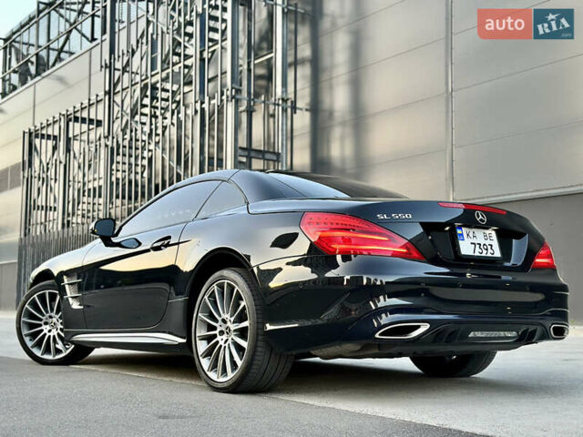 Чорний Мерседес СЛ-Клас, об'ємом двигуна 4.7 л та пробігом 26 тис. км за 66900 $, фото 20 на Automoto.ua
