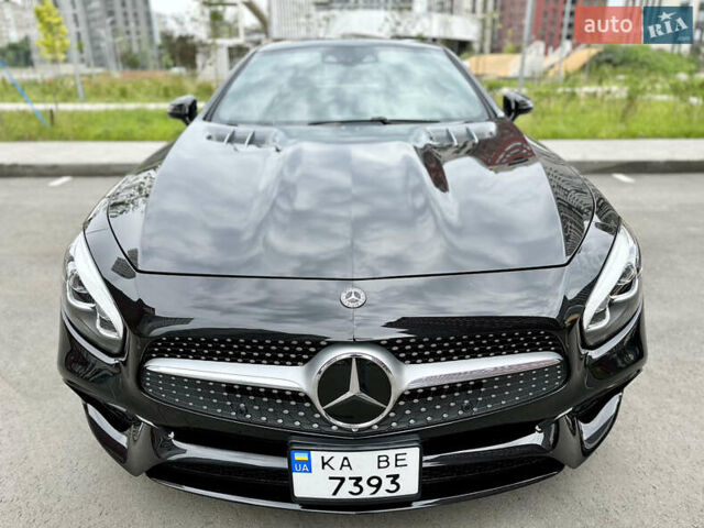 Чорний Мерседес СЛ-Клас, об'ємом двигуна 4.7 л та пробігом 26 тис. км за 66900 $, фото 3 на Automoto.ua