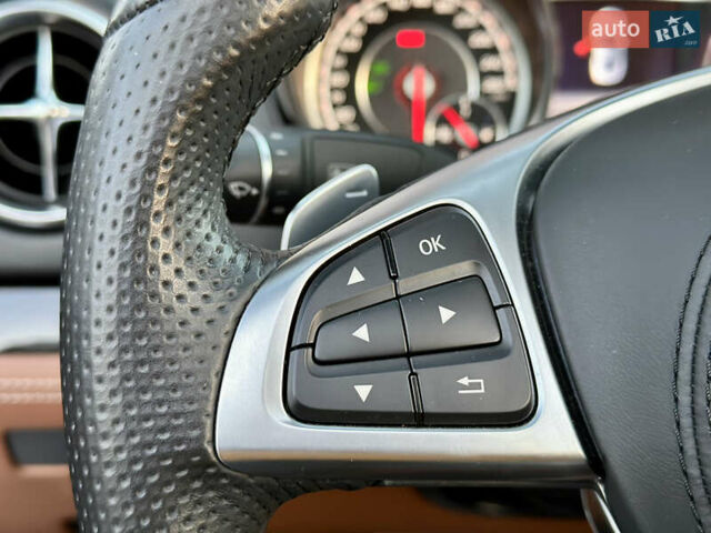 Чорний Мерседес СЛ-Клас, об'ємом двигуна 4.7 л та пробігом 26 тис. км за 66900 $, фото 38 на Automoto.ua