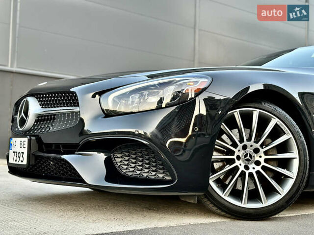 Чорний Мерседес СЛ-Клас, об'ємом двигуна 4.7 л та пробігом 26 тис. км за 66900 $, фото 23 на Automoto.ua
