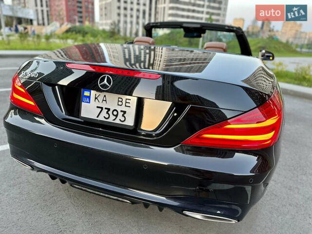 Чорний Мерседес СЛ-Клас, об'ємом двигуна 4.7 л та пробігом 26 тис. км за 66900 $, фото 30 на Automoto.ua