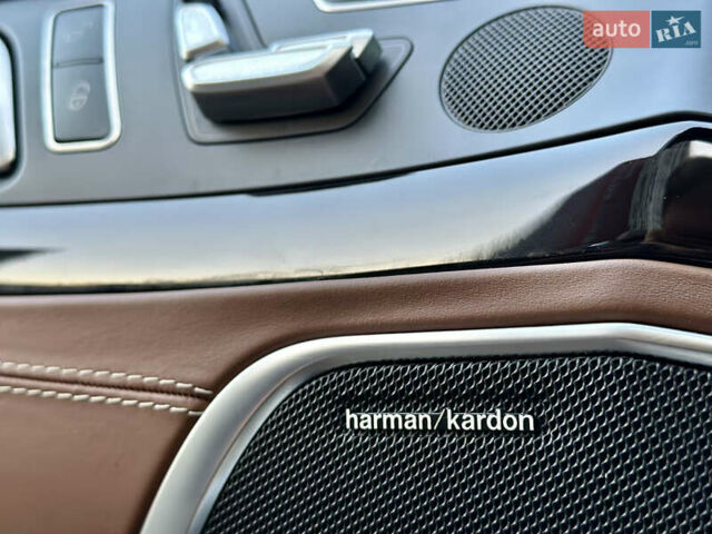 Чорний Мерседес СЛ-Клас, об'ємом двигуна 4.7 л та пробігом 26 тис. км за 66900 $, фото 41 на Automoto.ua