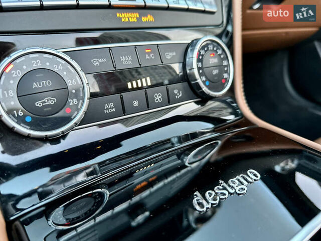 Чорний Мерседес СЛ-Клас, об'ємом двигуна 4.7 л та пробігом 26 тис. км за 66900 $, фото 40 на Automoto.ua