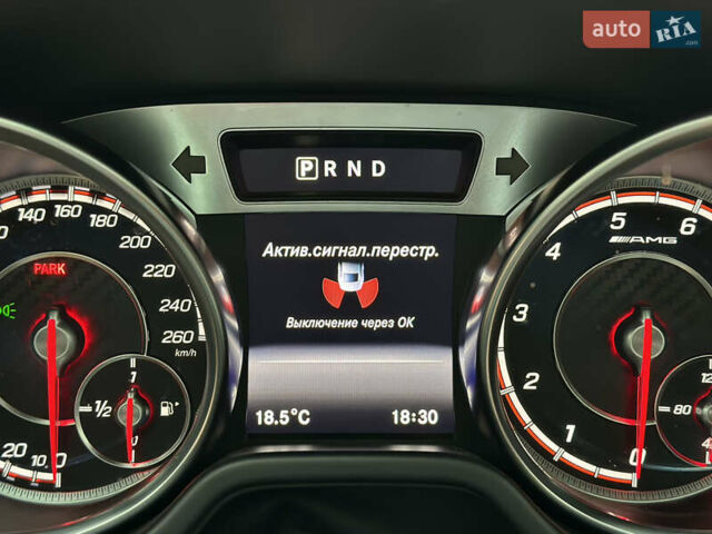 Чорний Мерседес СЛ-Клас, об'ємом двигуна 4.7 л та пробігом 26 тис. км за 66900 $, фото 67 на Automoto.ua