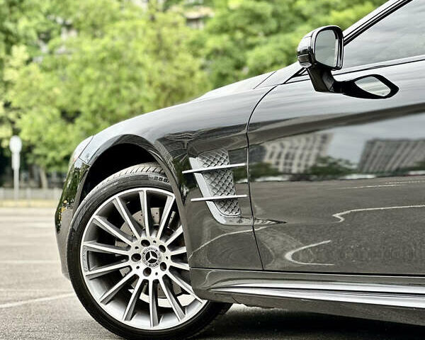 Чорний Мерседес СЛ-Клас, об'ємом двигуна 4.7 л та пробігом 26 тис. км за 66900 $, фото 5 на Automoto.ua