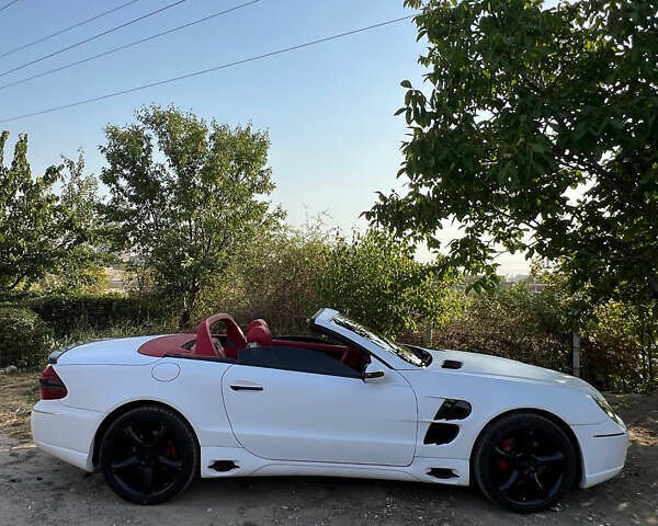 Мерседес СЛ-Класс, объемом двигателя 5 л и пробегом 160 тыс. км за 18000 $, фото 1 на Automoto.ua