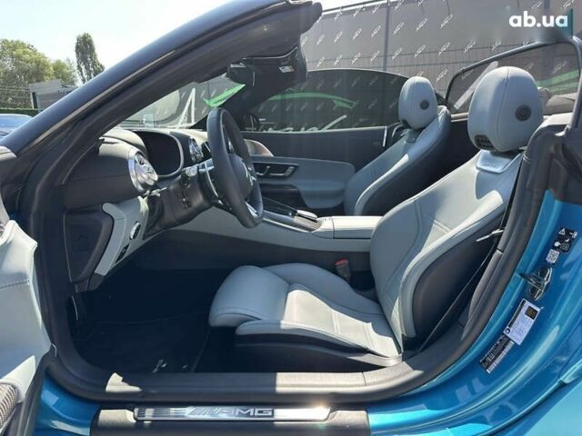 Мерседес СЛ-Клас, об'ємом двигуна 4 л та пробігом 9 тис. км за 159999 $, фото 10 на Automoto.ua