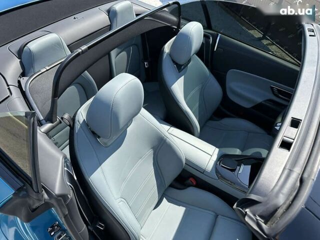 Мерседес СЛ-Клас, об'ємом двигуна 4 л та пробігом 9 тис. км за 159999 $, фото 23 на Automoto.ua