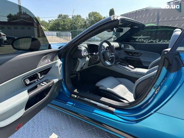 Мерседес СЛ-Клас, об'ємом двигуна 4 л та пробігом 9 тис. км за 159999 $, фото 7 на Automoto.ua