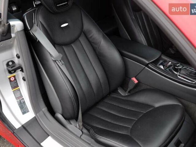 Серый Мерседес СЛ-Класс, объемом двигателя 3.7 л и пробегом 87 тыс. км за 24500 $, фото 36 на Automoto.ua