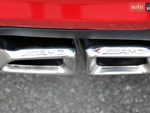 Серый Мерседес СЛ-Класс, объемом двигателя 3.7 л и пробегом 87 тыс. км за 24500 $, фото 19 на Automoto.ua