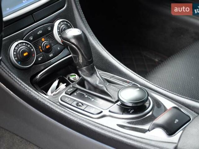 Серый Мерседес СЛ-Класс, объемом двигателя 3.72 л и пробегом 87 тыс. км за 24500 $, фото 27 на Automoto.ua