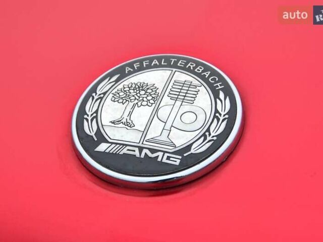 Серый Мерседес СЛ-Класс, объемом двигателя 3.72 л и пробегом 87 тыс. км за 24500 $, фото 16 на Automoto.ua