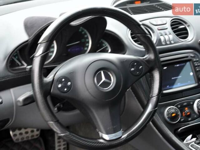 Серый Мерседес СЛ-Класс, объемом двигателя 3.72 л и пробегом 87 тыс. км за 24500 $, фото 28 на Automoto.ua